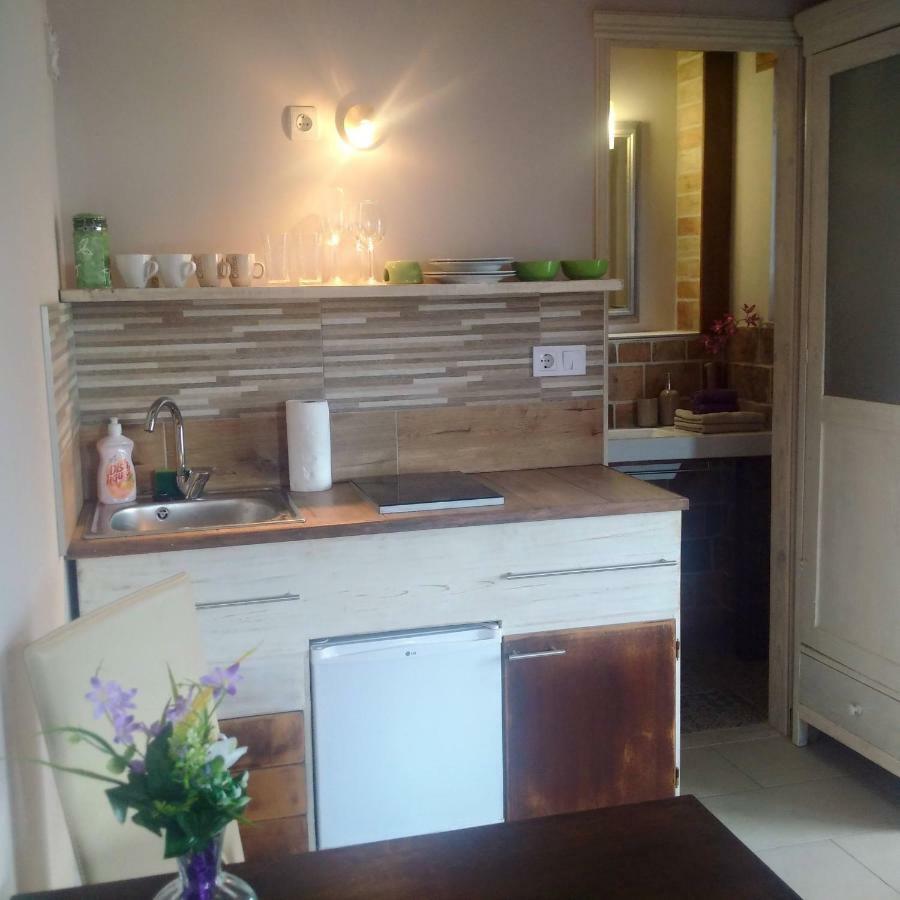 Bastya Apartman エゲル エクステリア 写真